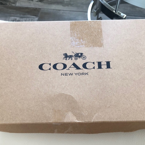 Coach Wristlet - Picture 4 of 4